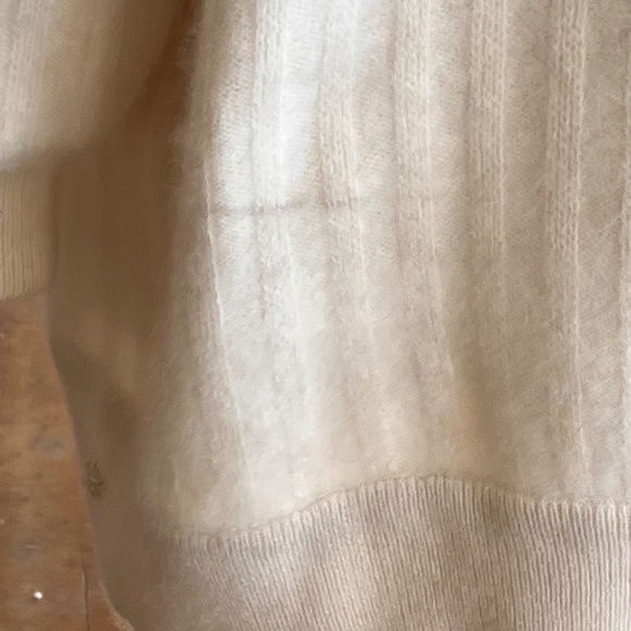 Vintage ivory Angora long sleeve, open front cardigan - Picture 11 of 15